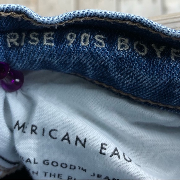American Eagle Loose Fit Distressed Jean Shorts - Picture 3 of 4